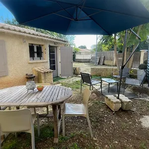 jolie-maison-avignon-montfavet.fr-provencehotel.com/